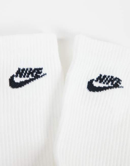 Nike - pack de 3 calcetines altos Everyday Elevated en blanco, 2 de 3