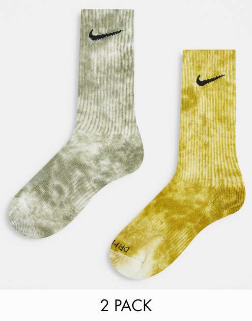 Nike - Pakke med 2 par sokker i grå og khakigrøn batik