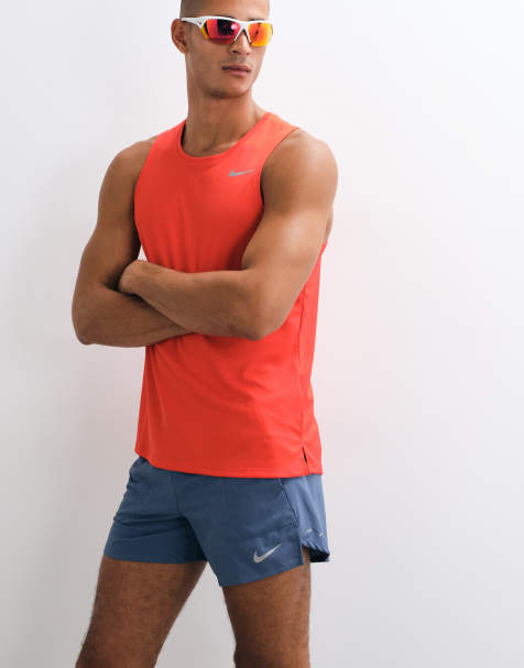 Nike - pantalón corto Stride Dri-FIT de 5 pulgadas en azul - view 1