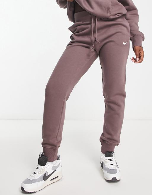 Nike - Pantalon de jogging à logo virgule - Prune