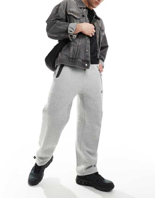 Jogging polaire homme gris avec bande blanche • Mon polaire