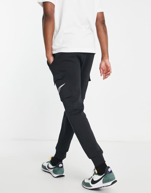 Nike Pantalon de jogging cargo en polaire logo virgule 3D Noir et blanc