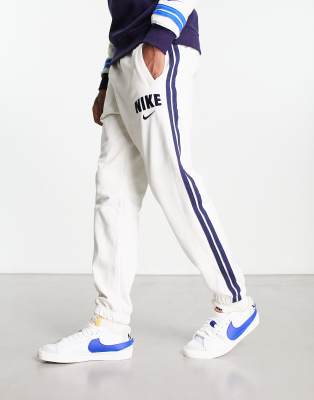 jogging nike homme blanche