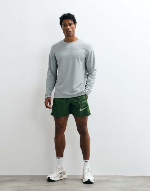 Nike - pantalones cortos Running Miler Dri-FIT de 5 pulgadas en verde, 4 de 5