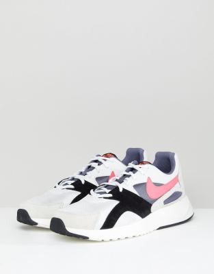 nike pantheos trainers in white
