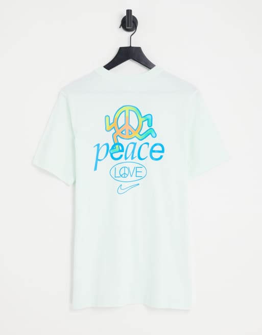 T shirt shop peace and love