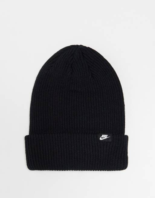 Nike Peak beanie in black