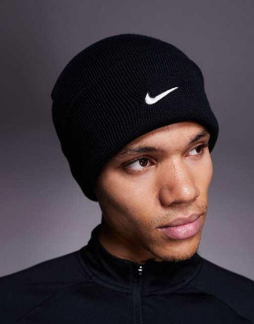 Nike Peak beanie in black | ASOS
