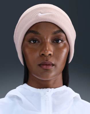 Nike Peak Beanie In Pink