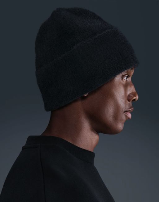 Nike Peak cozy beanie in black | ASOS