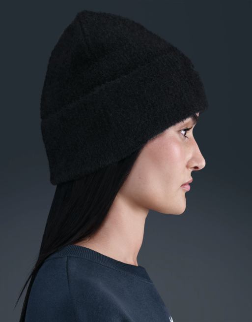 Nike Peak cozy beanie in black | ASOS