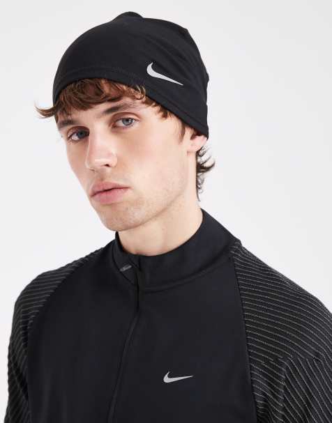 Nike Peak DRI-FIT beanie in black and silver - view 1
