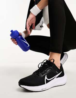 Shop Nike Pegasus 40 Sneakers In Black And White