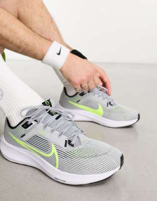 Nike Gray & Green Pegasus 40 Sneakers