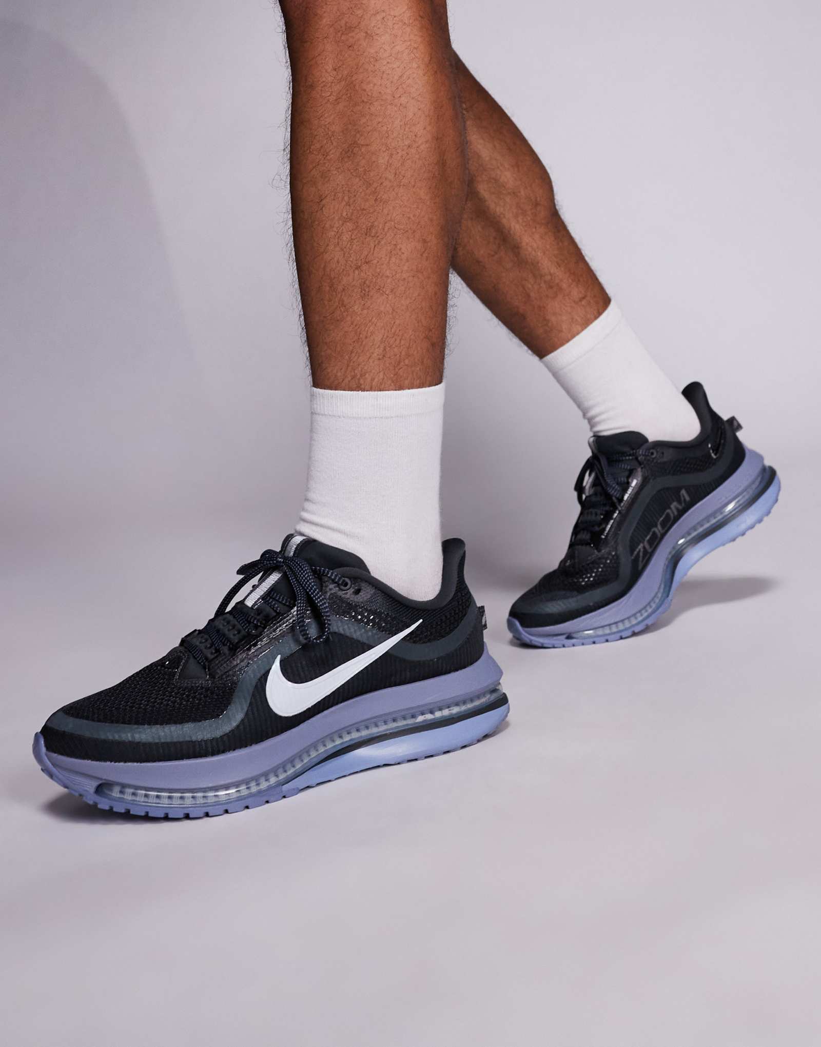 Кроссовки для бега премиум-класса Nike Pegasus темно-серого цвета