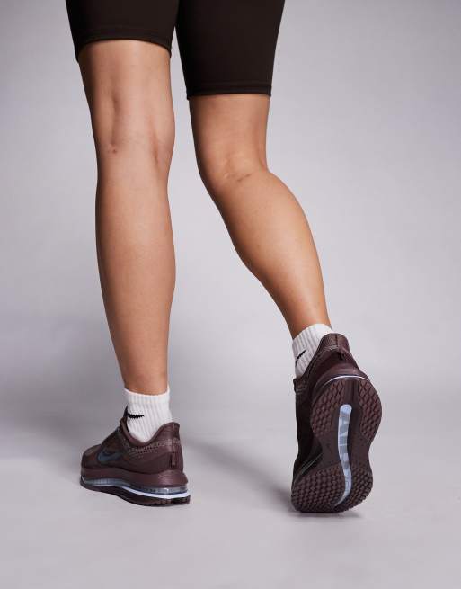 Nike Pegasus Premium sneakers in brown and black, 5 of 5
