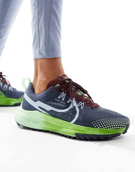 Nike Pegasus Trail 4 sneakers in navy and green ASOS