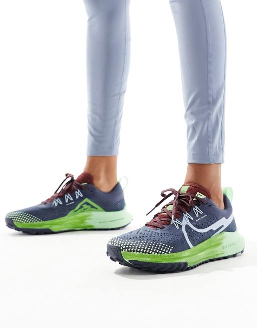 Navy green best sale nike shoes