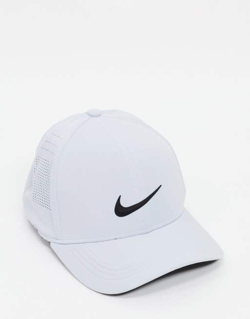 Nike Pet in grijs ASOS