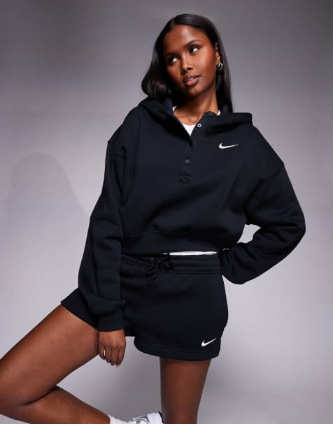 Nike - Phoenix - 2" short van fleece met halfhoge taille in zwart - view 1