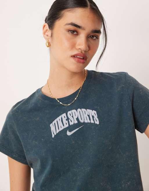 Nike Phoenix boxy retro logo T-shirt in blue | ASOS
