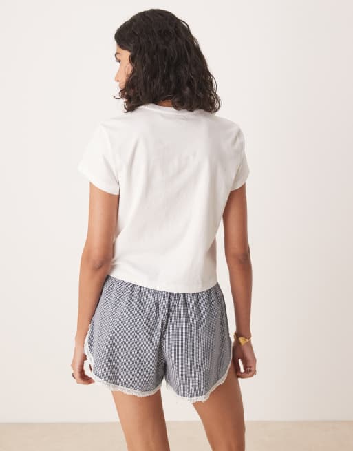 Nike Phoenix boxy retro logo t-shirt in off white, 4 of 4