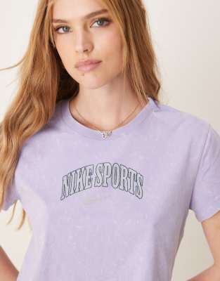 Nike Phoenix Boxy Retro Logo T-shirt