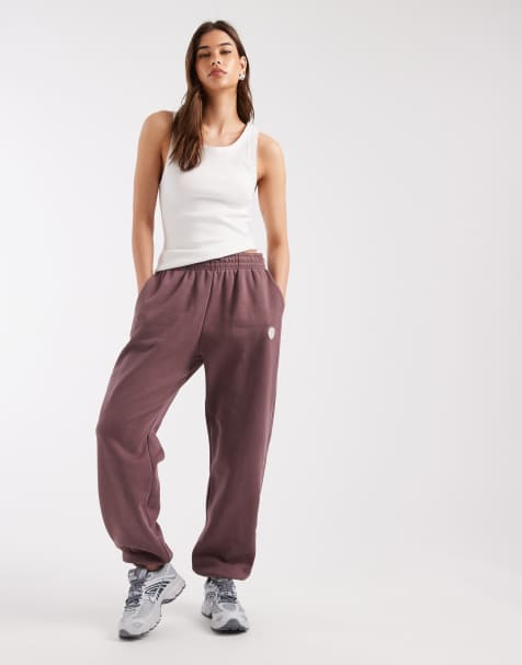 Nike - Phoenix Fleece - Brune højtaljede oversized joggingbukser - view 1