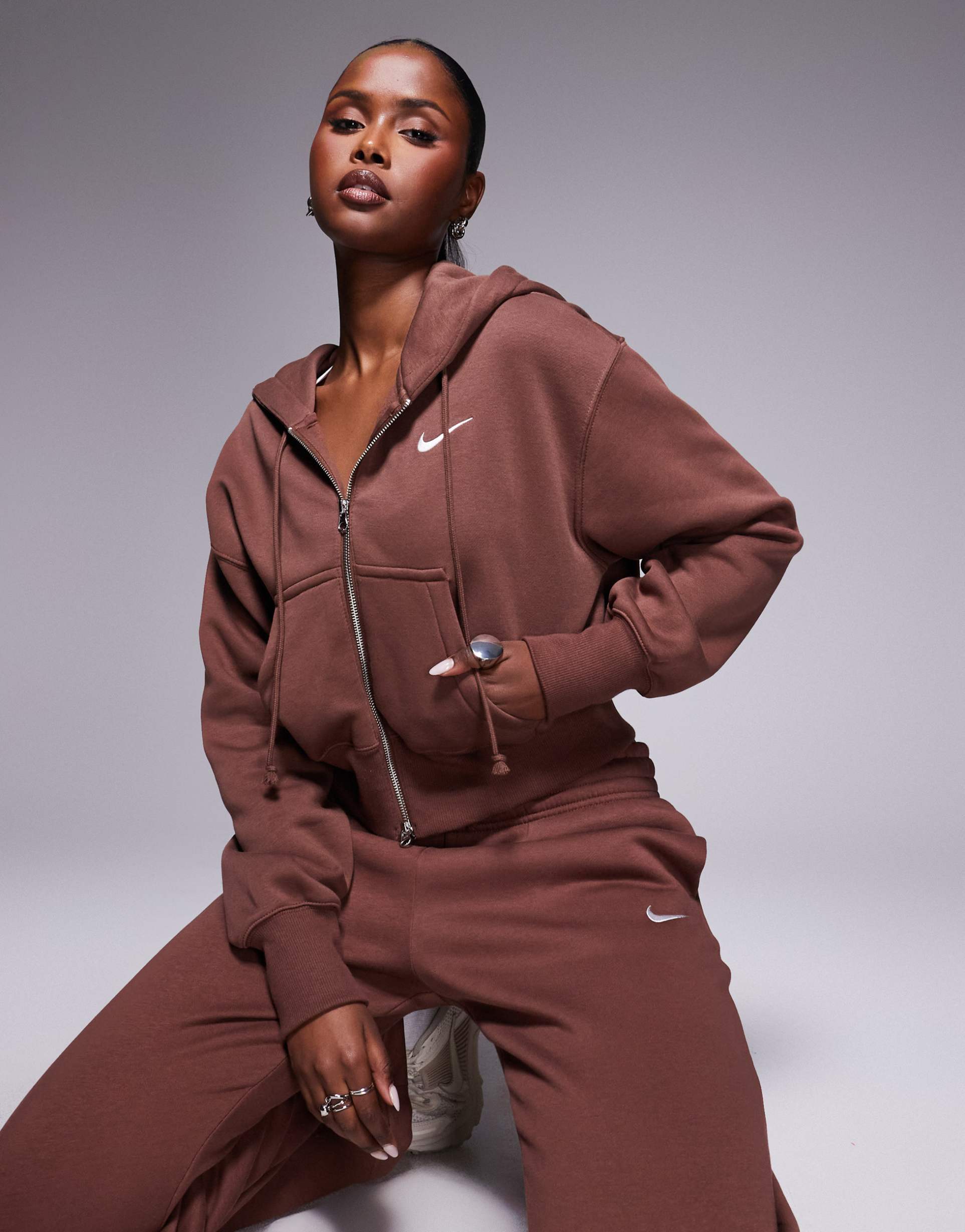 nike phoenix fleece cropped full zip hoodie in brown