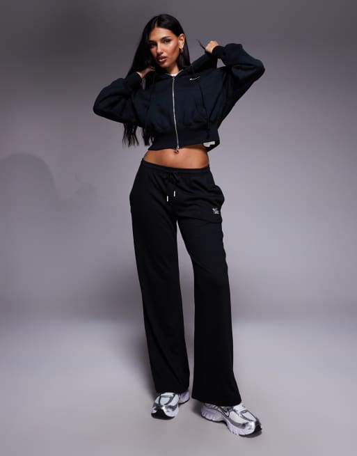 Nike Phoenix Fleece cropped zip through hoodie in black, 2 of 4