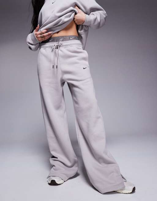 Nike Phoenix Fleece Gym Life Swoosh wide leg joggers with