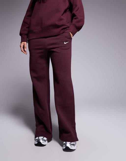 Nike Phoenix Fleece high rise wide leg sweatpants in burgundy, 3 of 5