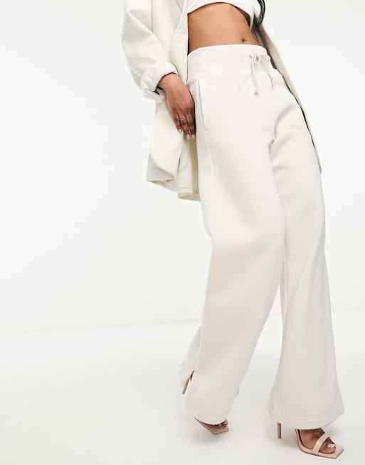 Nike Phoenix Fleece high rise wide leg sweatpants in cream, 4 of 4