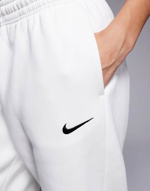 Nike Phoenix Fleece high waist oversized cuffed joggers in cream, 3 of 5
