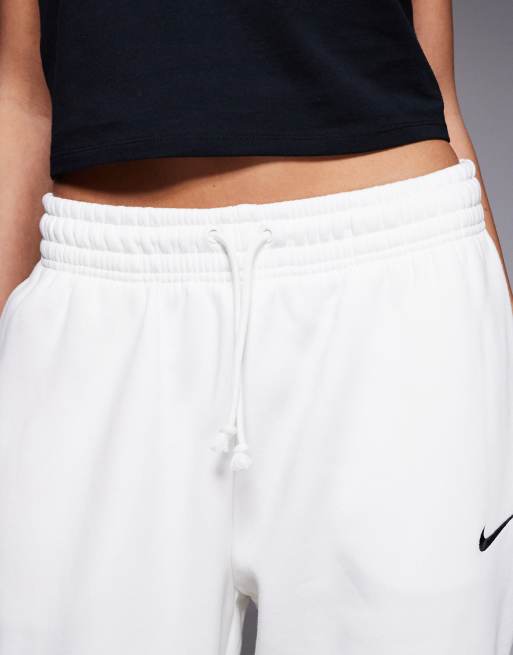 Nike Phoenix Fleece high waist oversized cuffed joggers in cream, 5 of 5