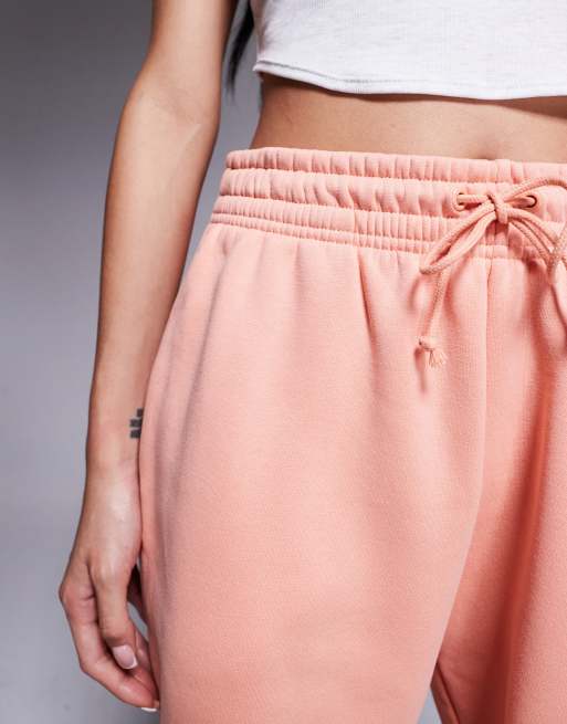 Nike Phoenix Fleece high waisted oversized cuffed joggers in pink , 3 of 5