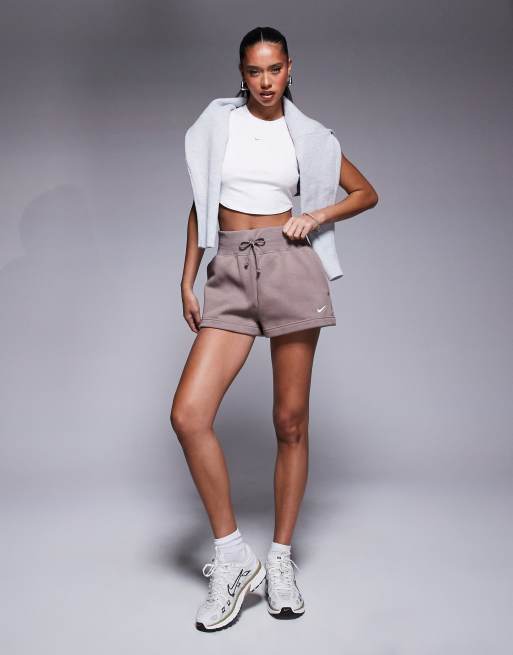 Nike Phoenix Fleece high waisted shorts in brown, 3 of 5