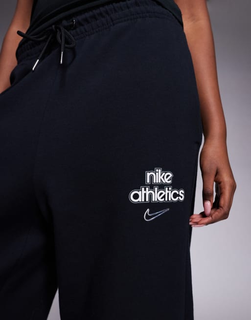 Nike Phoenix Fleece high waisted wide leg joggers in black, 3 of 5
