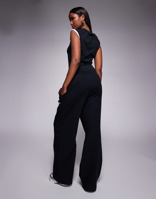 Nike Phoenix Fleece high waisted wide leg joggers in black, 4 of 5
