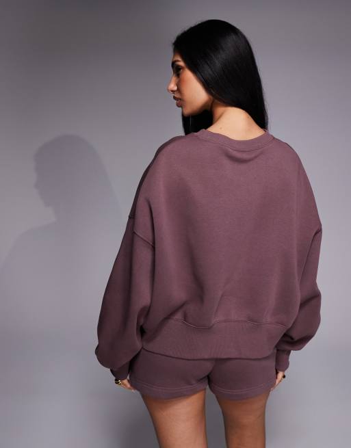 Nike Phoenix Fleece över-oversize sweatshirt i brun, 3 av 4