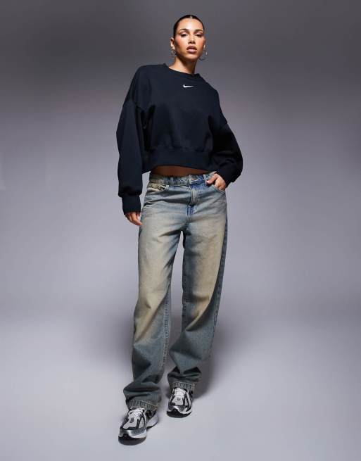 Nike Phoenix Fleece over-oversized sweatshirt in black, 2 of 4