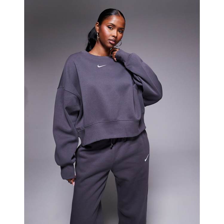 208074423-1-grey?$n_750w$&wid=
