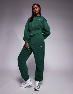 Nike - Phoenix Fleece - Oversize-Jogginghose in Grün mit hohem Bund und Bündchen