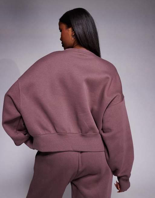 Nike Phoenix Fleece oversized crew sweatshirt in brown , 4 of 4