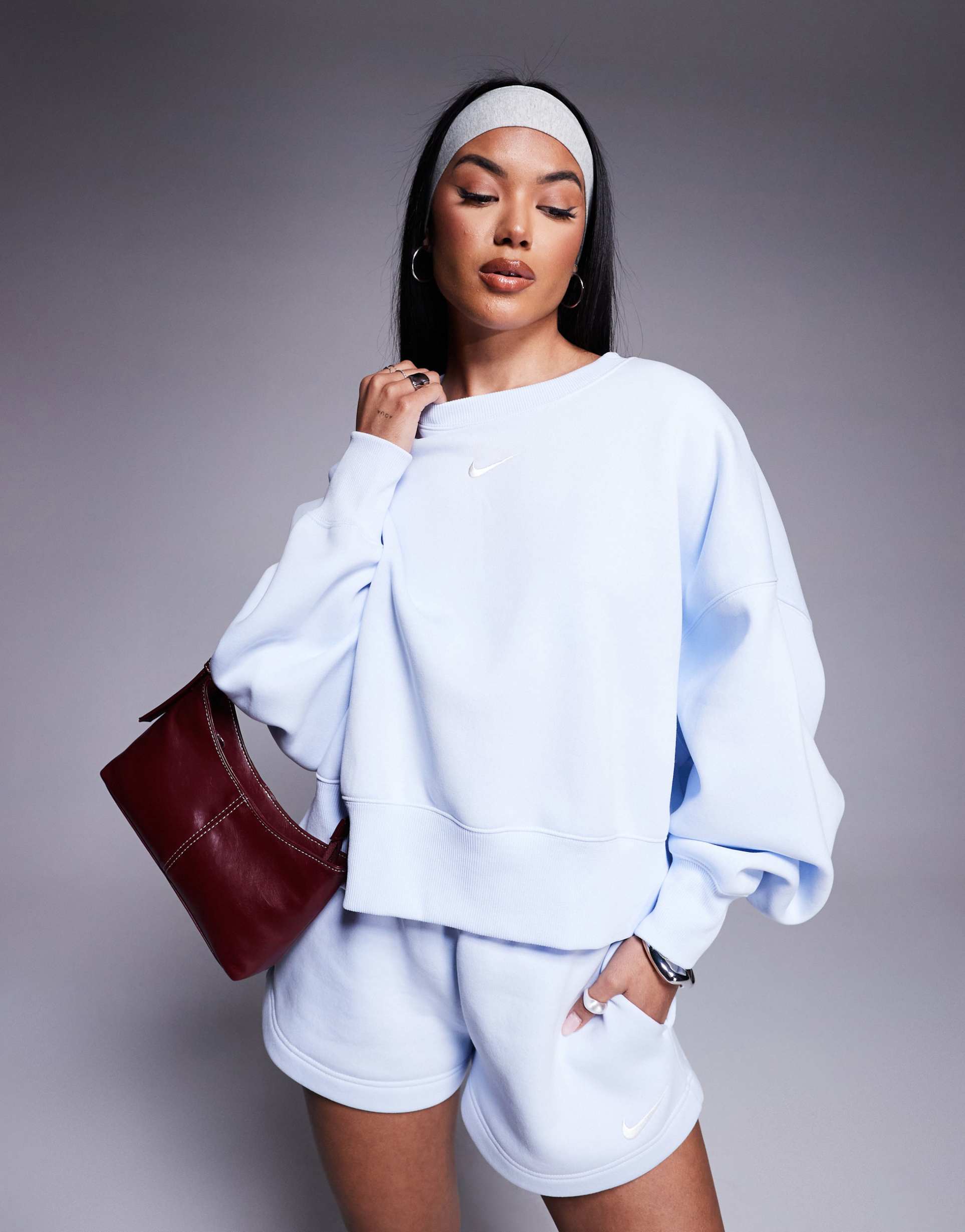 nike phoenix fleece oversized cropped sweatshirt in light blue