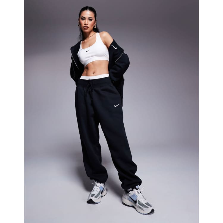 Nike old 2024 school sweatpants