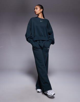 Nike Phoenix Fleece Oversized Sweatpants In Green