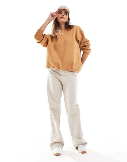 Nike Phoenix Fleece oversized sweatshirt in tan, 3 of 4