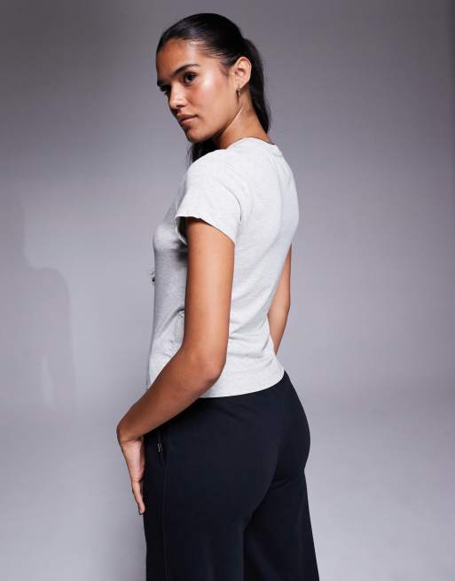 Nike Phoenix Fleece slim graphic T-shirt in gray , 4 of 4