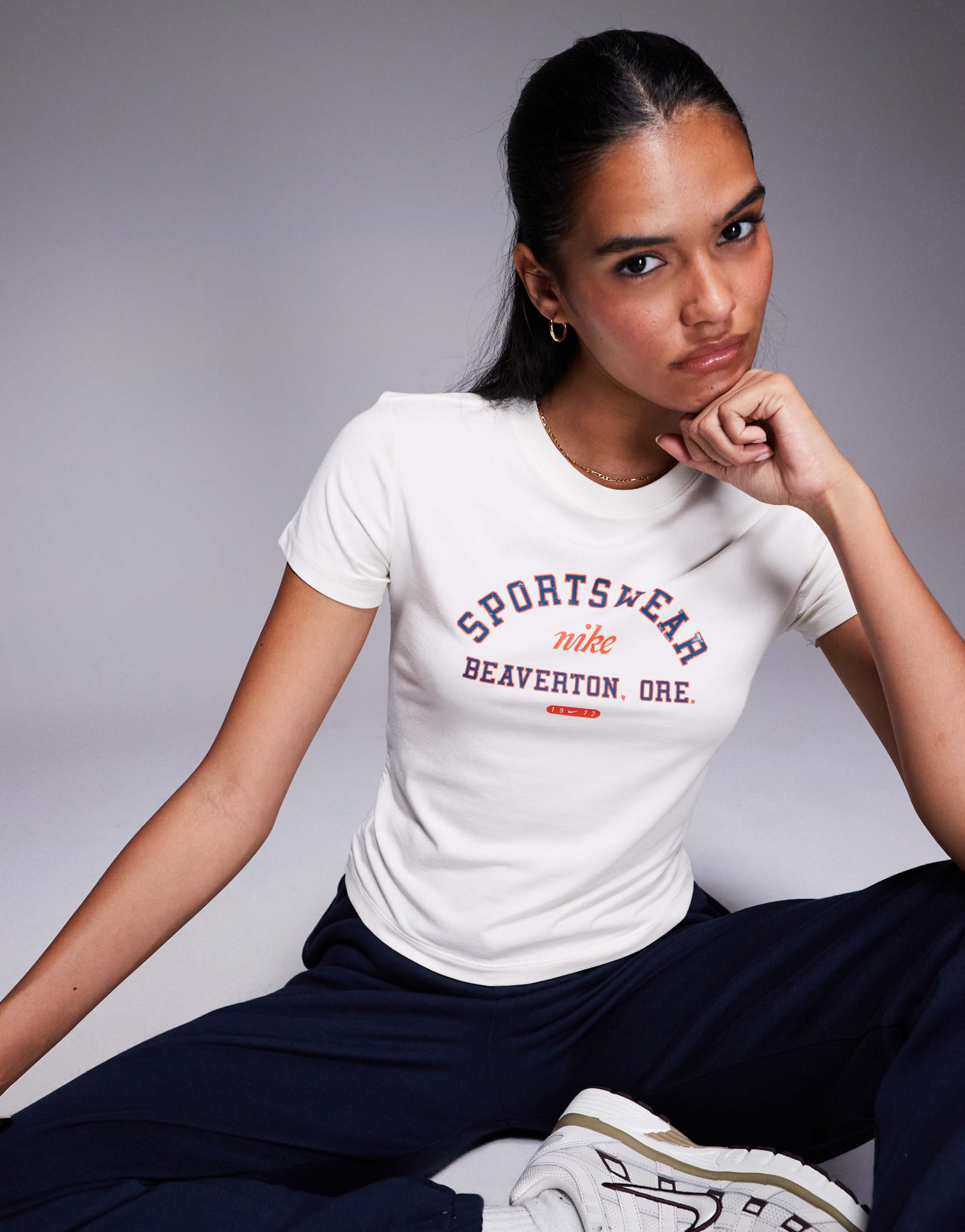 nike phoenix fleece slim graphic t-shirt in off white